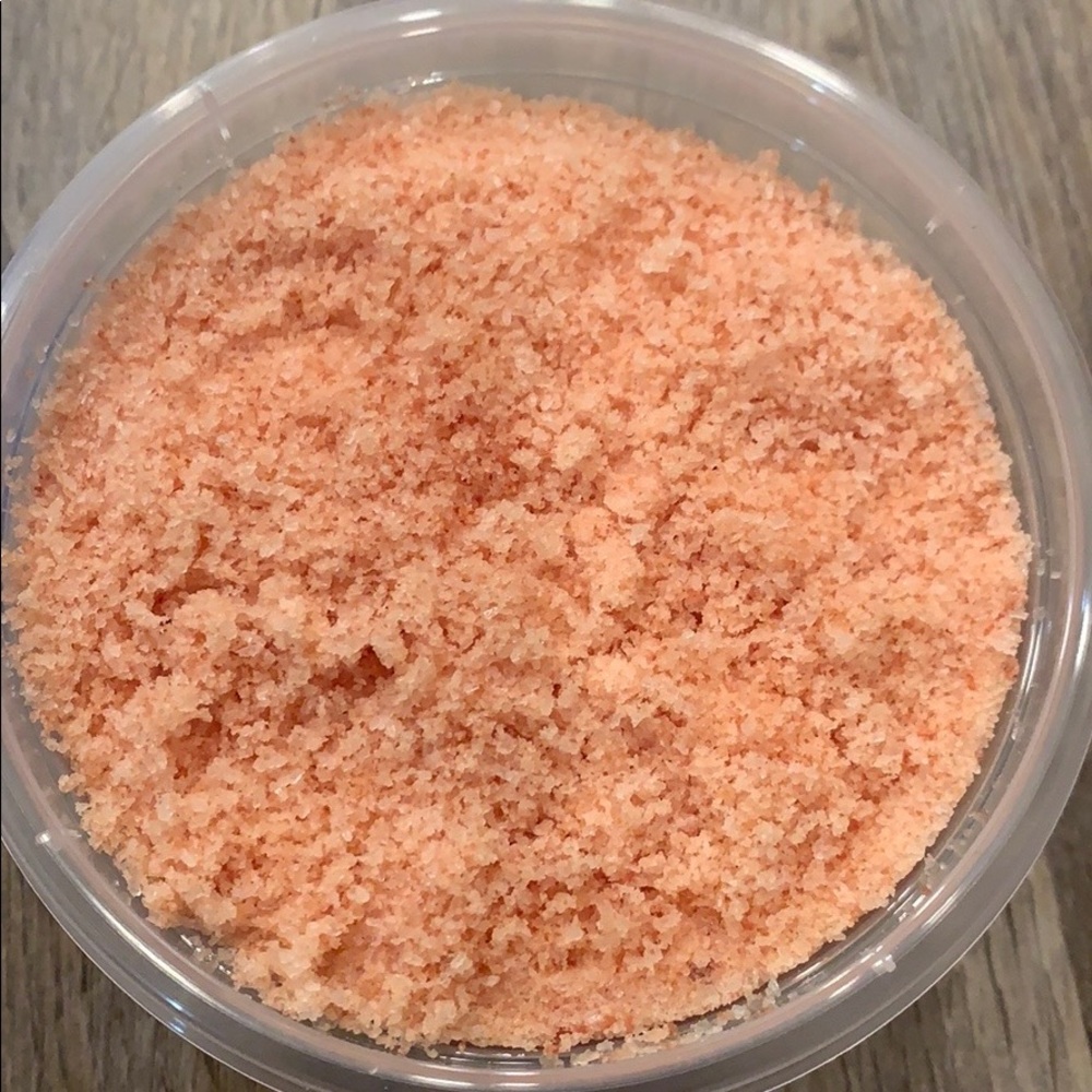 Strawberry bath salts - Picture 3 of 3